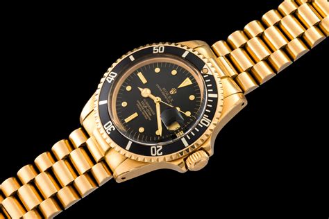 rolex submariner gold bracelet|Rolex Submariner value over time.